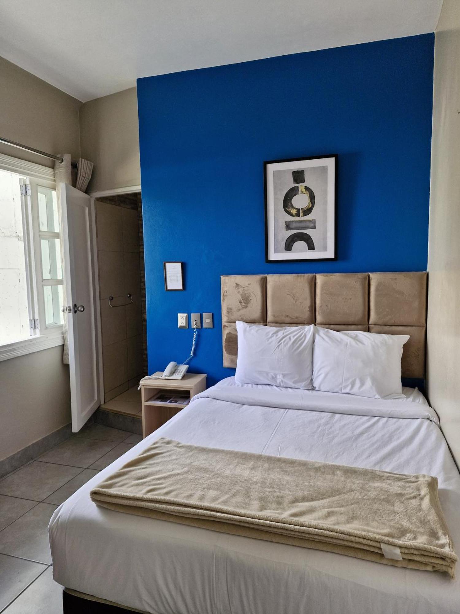 Residencial Alfa Hotel